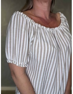 Beige mælkedreng stribet off shoulder bluse til kvinder – TIPPY Italian Select 2