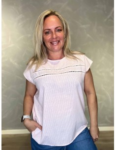 Rosa stribet bomuldsbluse med hulmønster til kvinder – Design By TIPPY