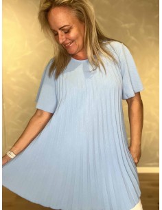 Lyseblå plisseret bluse med vid pasform til kvinder – TIPPY Collection 2