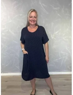 Navy stribet kjole i viskose med lommer – Tippy Italian Select TIPPY
