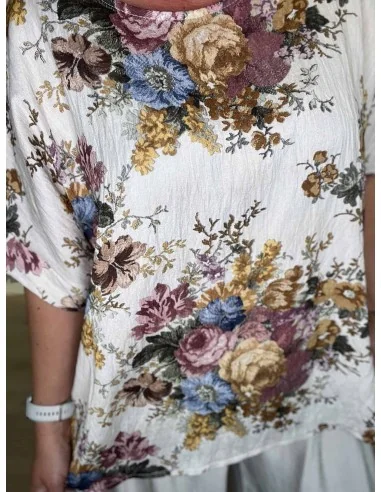 Blomster print med broderet look på multi farvet bluse – TIPPY