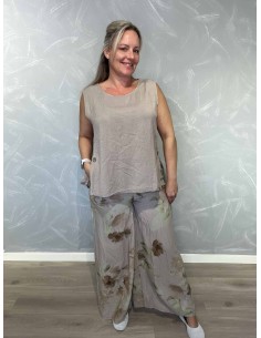 Gråt sæt i 100% viskose med blomstrede bukser – TIPPY Italian Select TIPPY