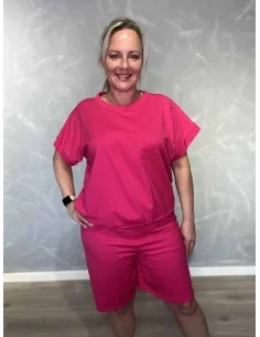 Pink sæt i bomuld med elastan med shorts og bluse – TIPPY Collection TIPPY