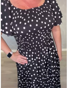 Sort kjole i polyester med smock og prikket mønster – TIPPY Collection TIPPY 2