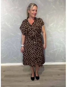 Brun skjortekjole i polyester med prikket mønster og bindebælte – TIPPY Collection TIPPY