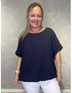 Navy bluse med struktur og elastik til kvinder – TIPPY Collection