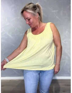 Gul top i viskose med elastik forneden – TIPPY Collection TIPPY 2