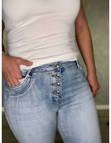 Knaplukning på lys denim knickers – TIPPY