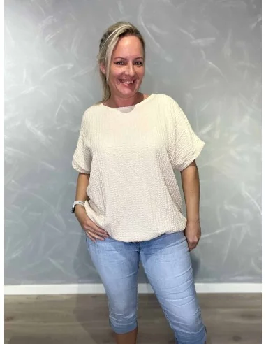 Sand bluse i viskose med struktur og elastik – TIPPY Collection TIPPY