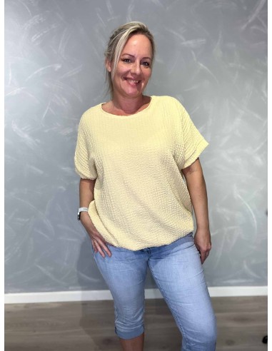 Gul bluse i viskose med struktur og elastik – TIPPY Collection TIPPY