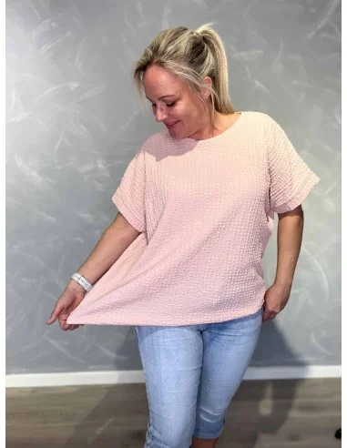 rosa bluse i viskose med struktur og elastik – TIPPY Collection TIPPY