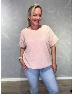 Rosa bluse i viskose med struktur og elastik – TIPPY Collection TIPPY