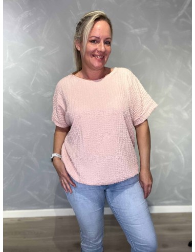 Rosa bluse i viskose med struktur og elastik – TIPPY Collection TIPPY