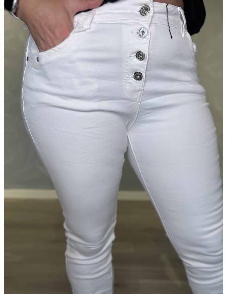 Knaplukning på hvid jeans – TIPPY