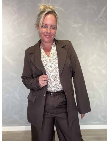 Brun blazer jakke i polyester og elastan med enkel knap – TIPPY Collection TIPP
