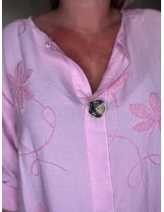 Rosa bluse i viskose med broderi og V-udskæring – TIPPY Collection 2