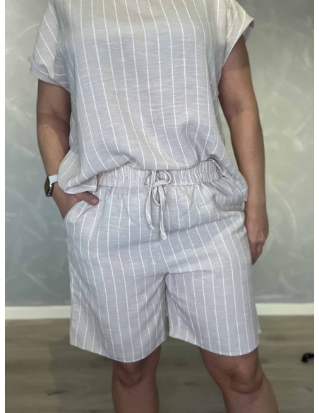 Sand stribede shorts i polyester med elastik og pynte snøre – Design by TIPPY