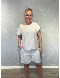 Sand stribede shorts i polyester med elastik og pynte snøre – Design by TIPPY 2