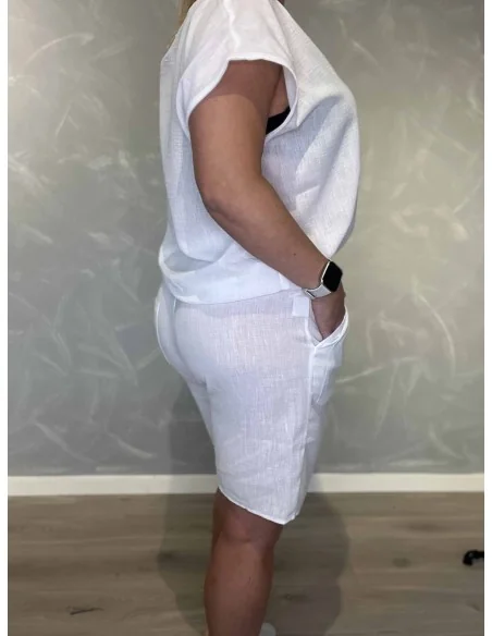 Bagside af hvide shorts til kvinder – TIPPY