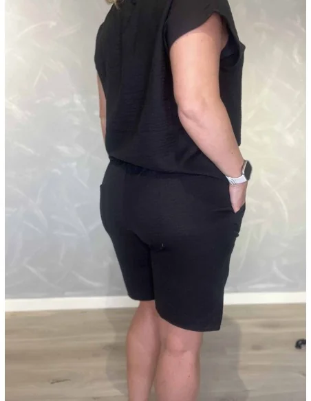 Bagside af sorte shorts til kvinder – TIPPY