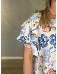 Skyblåt sæt i viskose med blomsterbluse og vide bukser – TIPPY Italian Select TIPPY 2