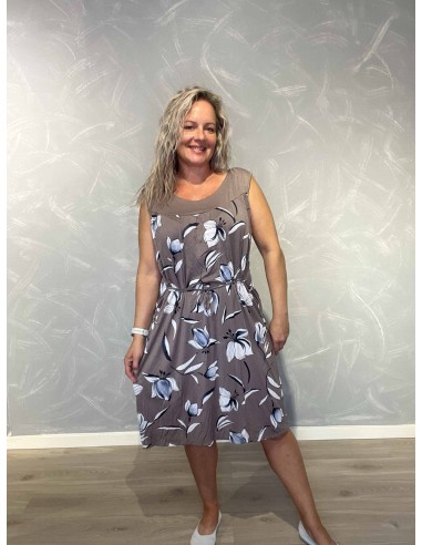 Taupe kjole i viskose med bindebånd og blomsterprint – TIPPY Italian Select