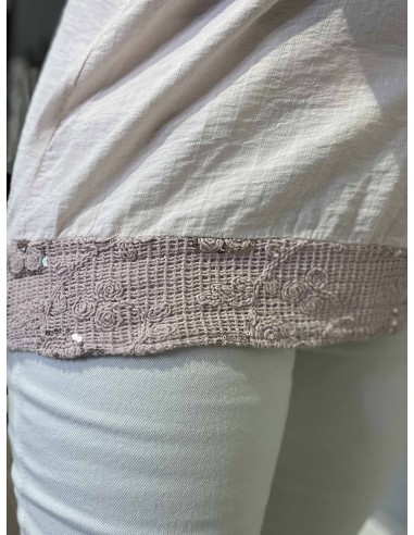 Blondekant på rosa top – TIPPY