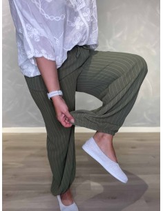 Grøn stribede bukser i polyester og viskose med elastik i ben – TIPPY Collection 2