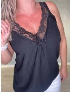 Sort top i polyester, viskose og elastan med blondekant – TIPPY Italian Select 2