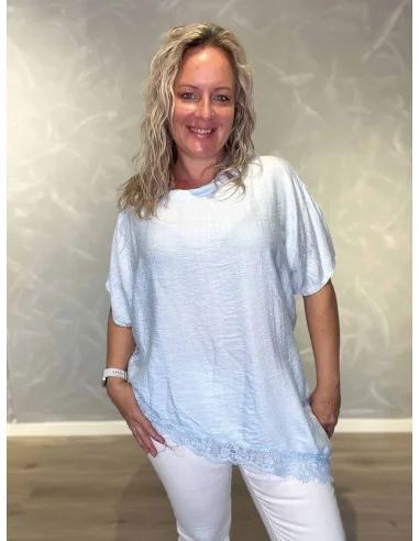 Sky bluse i viskose med blonder og asymmetrisk design – TIPPY Italian Select