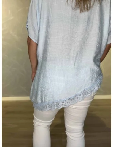 Bagside af sky bluse til kvinder – TIPPY