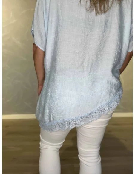 Bagside af sky bluse til kvinder – TIPPY