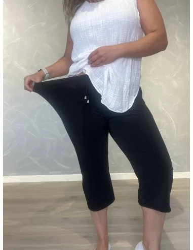 Nærbillede af stræk på polyester knickers – TIPPY