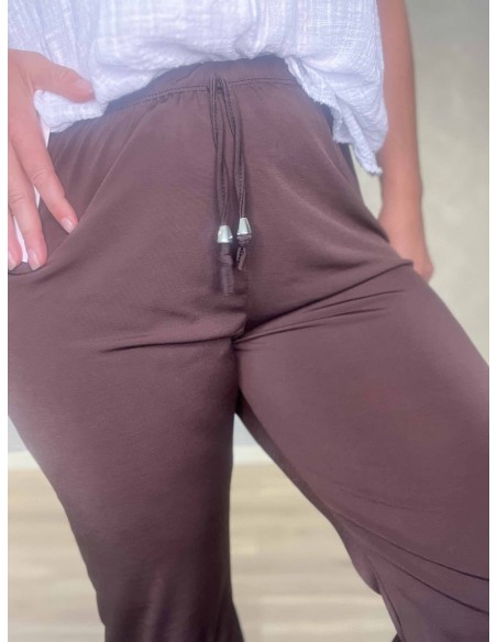 Elastiktalje på brun knickers – TIPPY