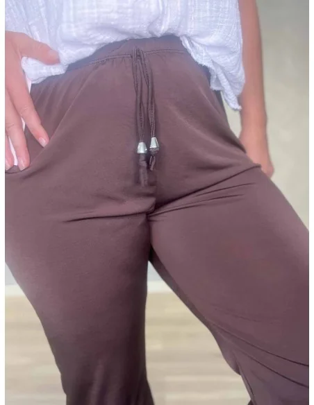Elastiktalje på brun knickers – TIPPY