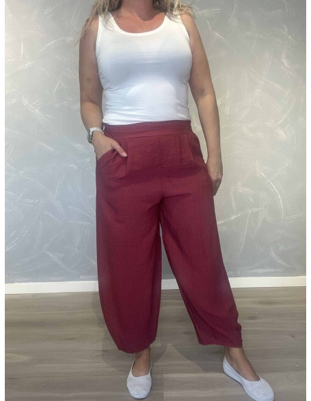 Bordeaux culottebukser i 95% viskose og 5% elastan med lommer – TIPPY Collection