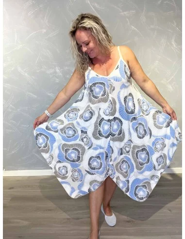 Grafisk print på Off White stropkjole – TIPPY