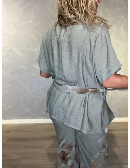 Kortærmet jakke med knap og bindebånd på khaki sæt – TIPPY