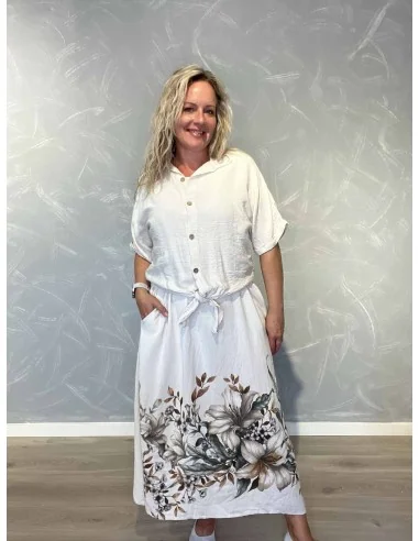 Sandfarvet kjole med blomsterprint og matchende skjorte i 90% viskose og 10% polyamid – TIPPY Italian Select