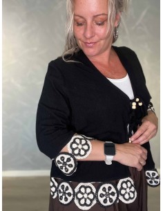 Sort cardigan i 70% viskose og 30% hør med hæklede kanter – TIPPY Italian Select TIPPY 2