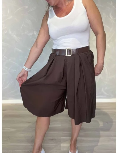 Brune bermuda shorts i viskose, polyester og elastan med vidde og bælte – TIPPY Italian Select TIPPY