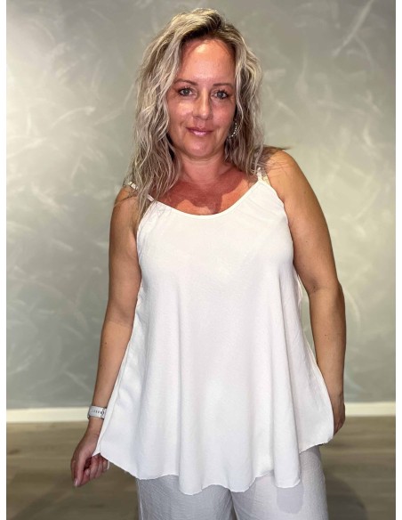 Sand top i 95% polyester og 5% elastan med tynde stropper – TIPPY Collection TIPPY
