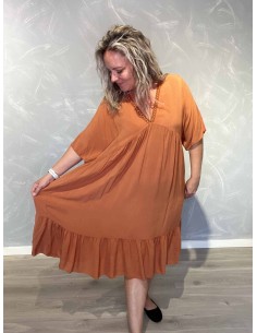 Orange midi kjole i 100% viskose med V-udskæring og glimmerkant – TIPPY Italian Select TIPPY 2
