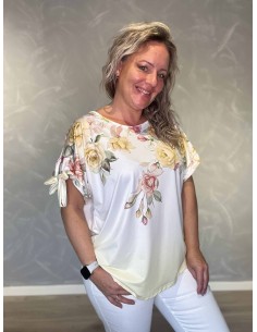 Gul bluse i 95% polyester og 5% elastan med blomsterprint og sløjfeærmer – TIPPY Collection