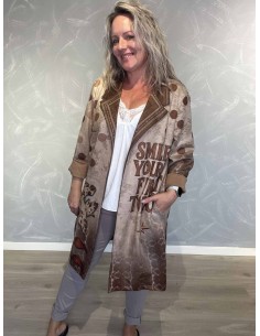 Beige og brun lang jakke i polyester og elastan med tekst- og blomsterprint – TIPPY Italian Select