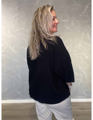 Bagside af sort oversize bluse til kvinder – TIPPY