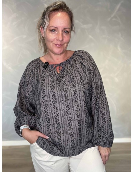 Grå bluse i polyester og viskose med bindebånd – Design by TIPPY