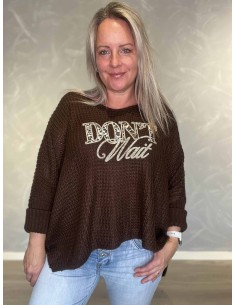 Brun strikbluse i luftigt strikmateriale med DON'T WAIT-tekst – TIPPY Italian Select