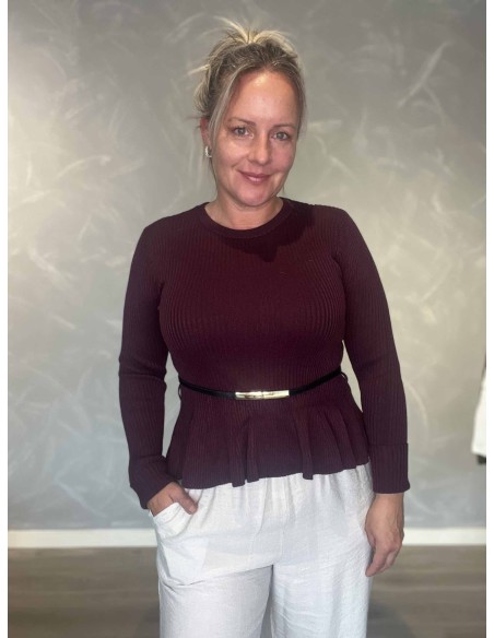 Mørk bordeaux ribbluse i viskose, polyester og elastan med bælte – TIPPY Italian Select