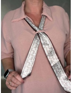 Rosa bluse i polyester, viskose og elastan med mønstret tørklæde – TIPPY Italian Select 2
